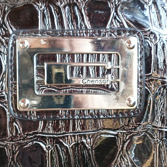 Beautiful Large Chenson Shoulder Bag - Picture 2 of 11